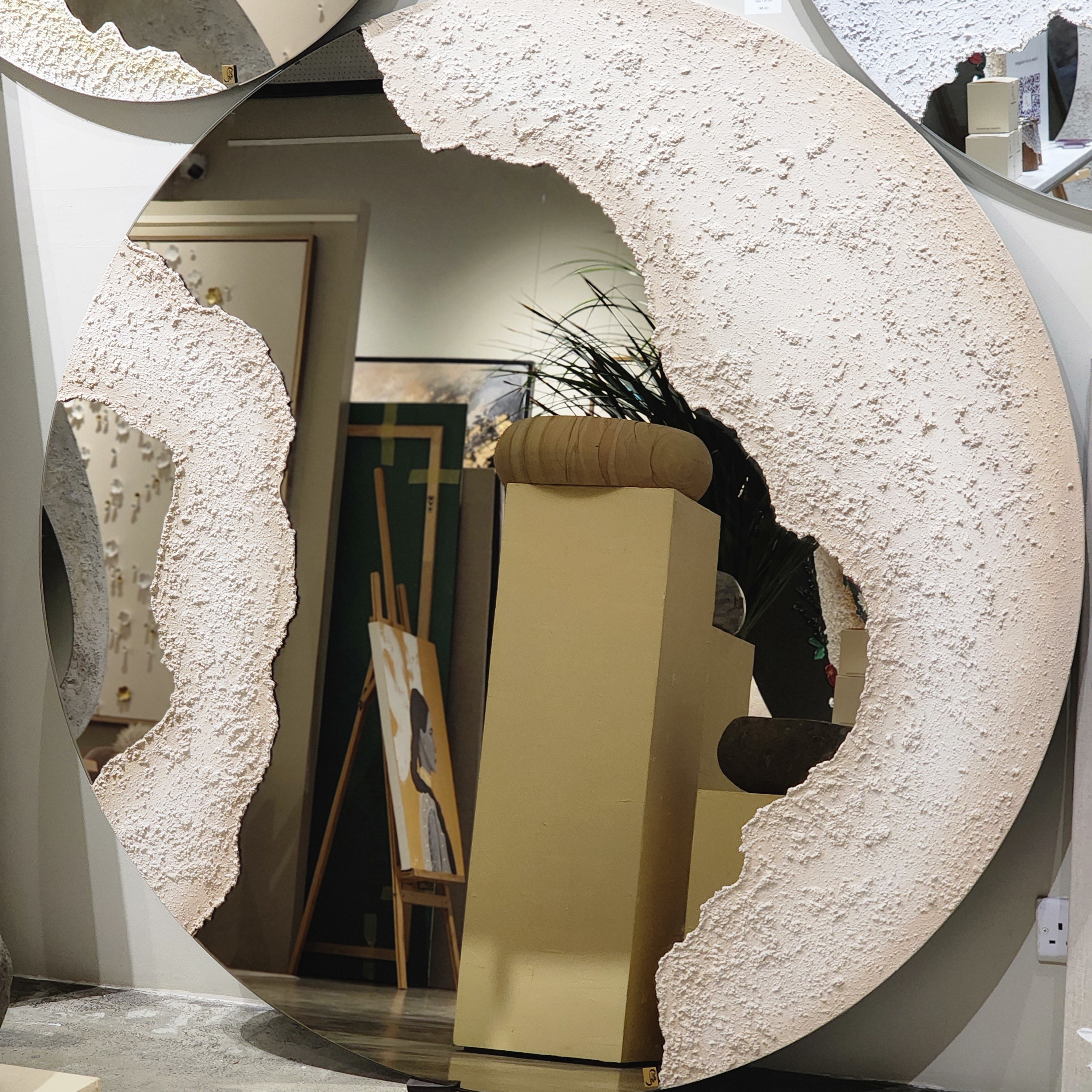 Mocha bronze Mirror 150